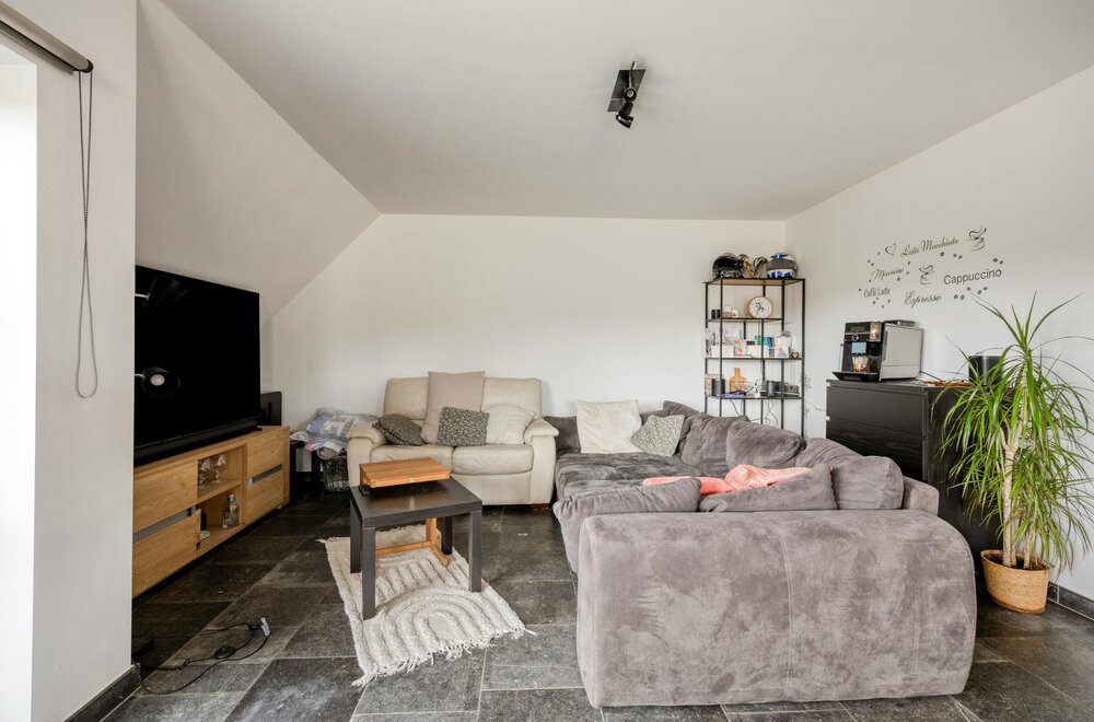 duplexappartement-met-2-slpks-te-koop-in-centrum-van-essen-011.jpg