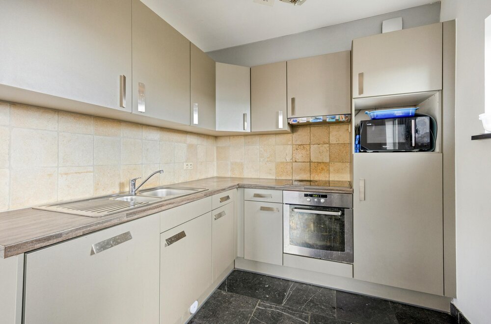 duplexappartement-met-2-slpks-te-koop-in-centrum-van-essen-015.jpg