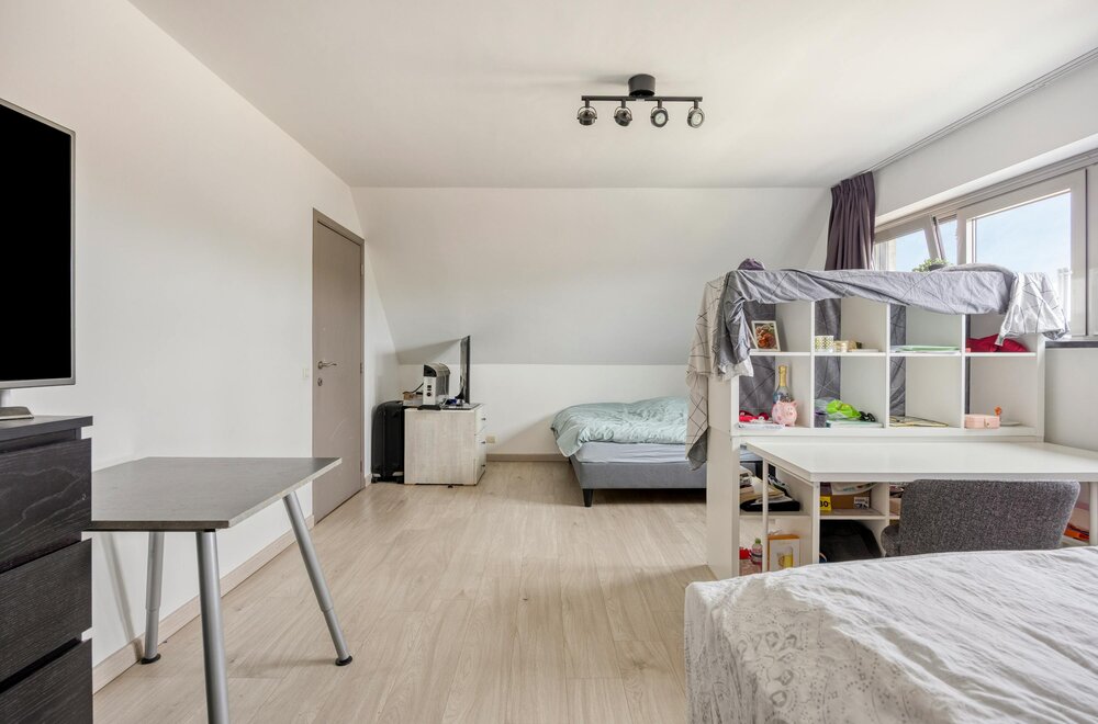 duplexappartement-met-2-slpks-te-koop-in-centrum-van-essen-025.jpg
