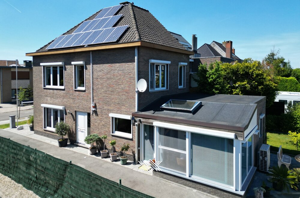 rustig-wonen-in-een-gemoderniseerde-koppelwoning011.jpg