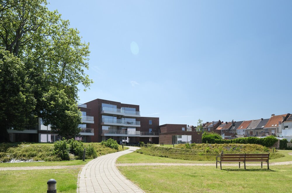 -la-margarita-ronse-instapklaar-wonen-of-slim-investeren-met-zicht-op-1-hectare-groen-002.jpg