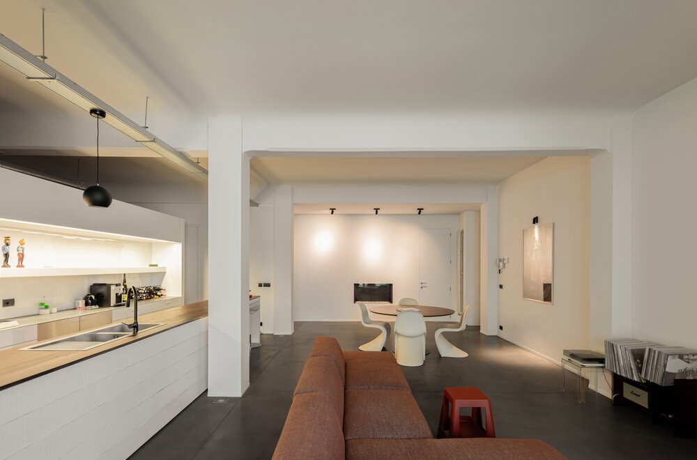 stoer-en-industrieel-loft-met-groot-terras006.jpg