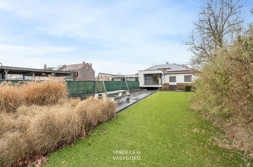magazijn-van-395m-met-villa-op-toplocatie-voor-commerci-le-activciteit019.jpg