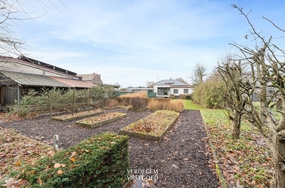 magazijn-van-395m-met-villa-op-toplocatie-voor-commerci-le-activciteit020.jpg