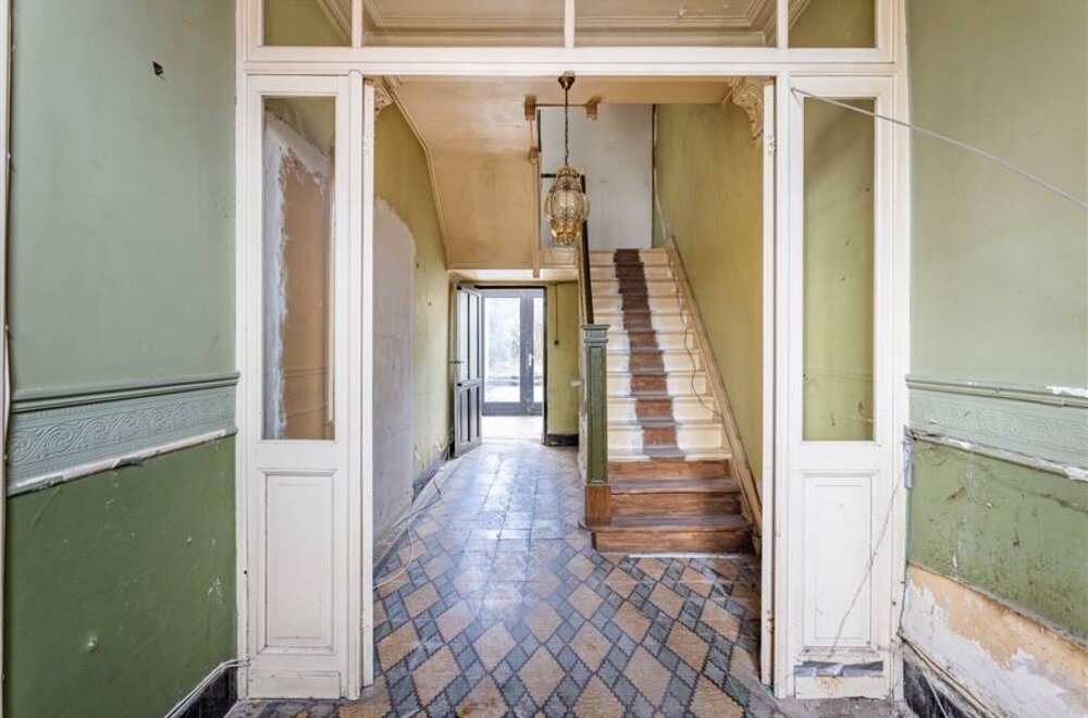 karaktervolle-renovatiewoning-met-zonnige-tuin-in-miljoenenkwartier004.jpg