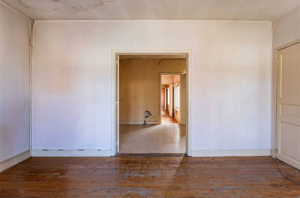 karaktervolle-renovatiewoning-met-zonnige-tuin-in-miljoenenkwartier012.jpg
