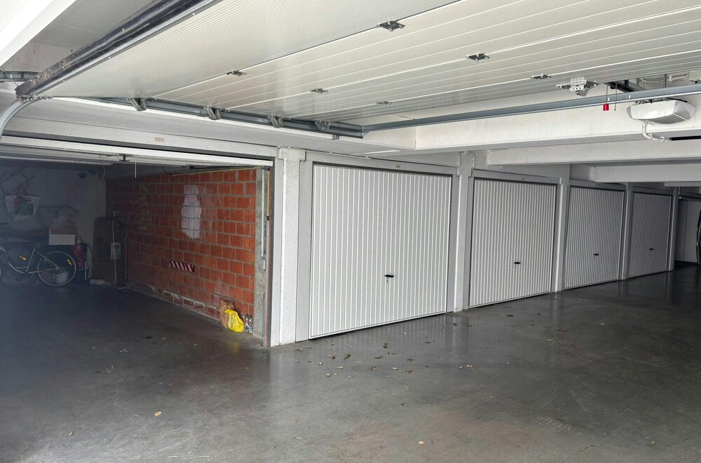 centraal-gelegen-garagebox-te-koop-in-de-warande-004.jpg