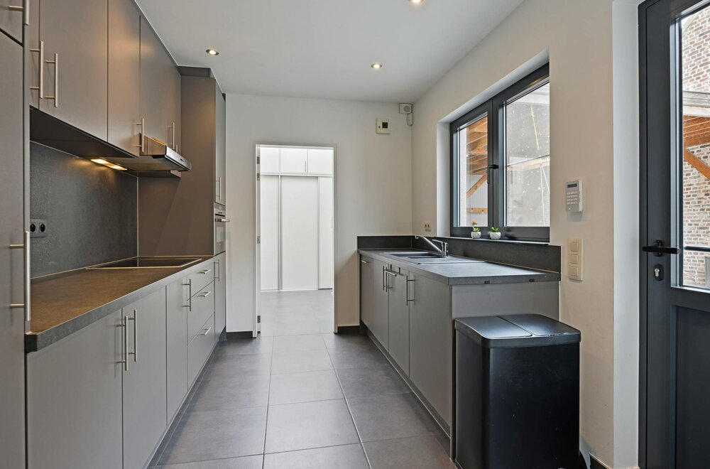 gerenoveerde-woning-met-3-slaapkamers-en-epc-b-te-alken010.jpg