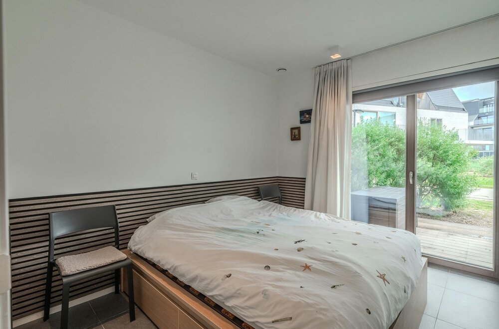 prachtig-gelijkvloers-appartement-met-1-slaapkamer-en-terras-012.jpg