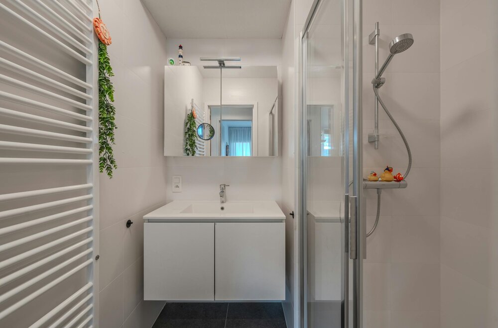 prachtig-gelijkvloers-appartement-met-1-slaapkamer-en-terras-013.jpg