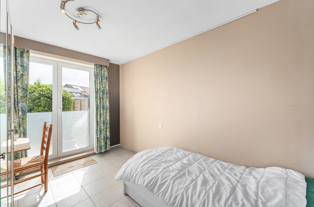 ruim-gelijkvloers-appartement-met-zonnige-tuin008.jpg