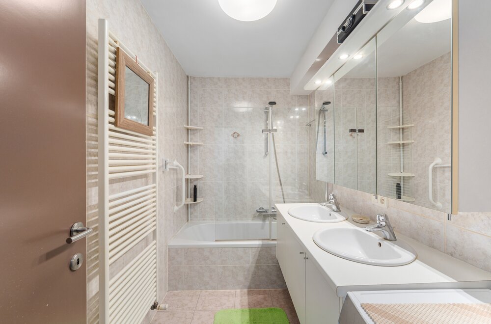 ruim-gelijkvloers-appartement-met-zonnige-tuin009.jpg