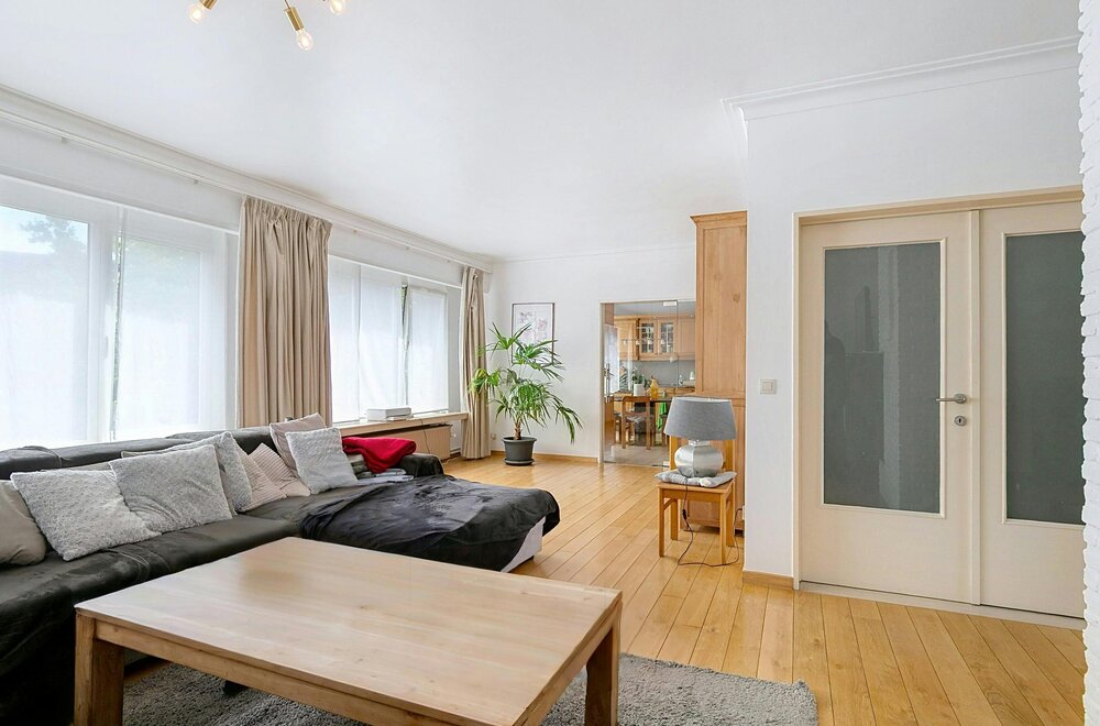 duplex-appartement-met-5-slp-en-2-badkamers-in-merksem004.jpg