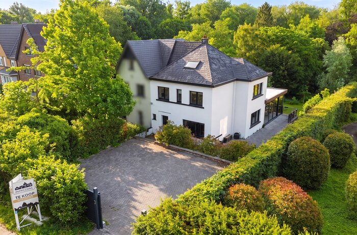 9320 EREMBODEGEM