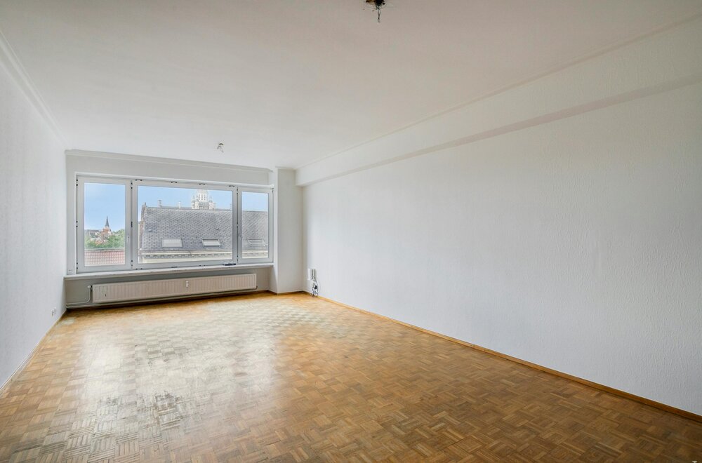 drie-slaapkamer-appartement-van-118-m-te-koop-in-borgerhout001.jpg