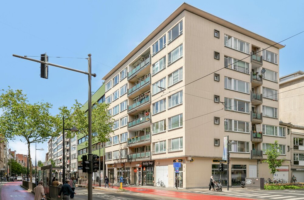 drie-slaapkamer-appartement-van-118-m-te-koop-in-borgerhout015.jpg