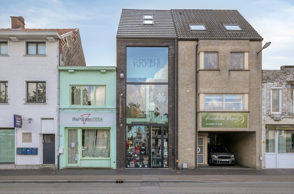 uniek-handelspand-te-koop-in-het-centrum-van-kapellen001.jpg