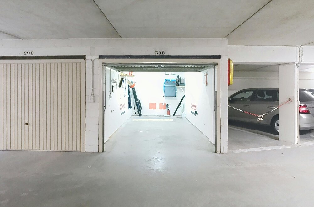 garagebox-te-koop-aan-de-zeedijk-van-middelkerke-004.jpg