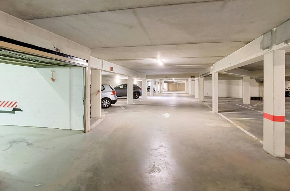 garagebox-te-koop-aan-de-zeedijk-van-middelkerke-006.jpg