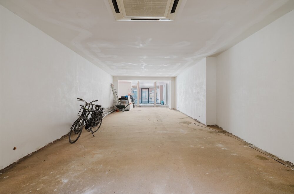 handelspand-op-topligging-in-centrum-wetteren007.jpg