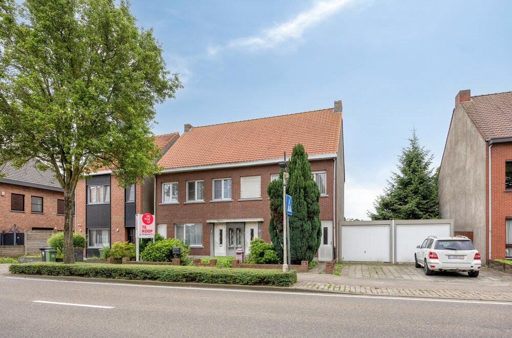 twee-te-renoveren-woningen-en-grond-te-koop-in-wuustwezel-003.jpg