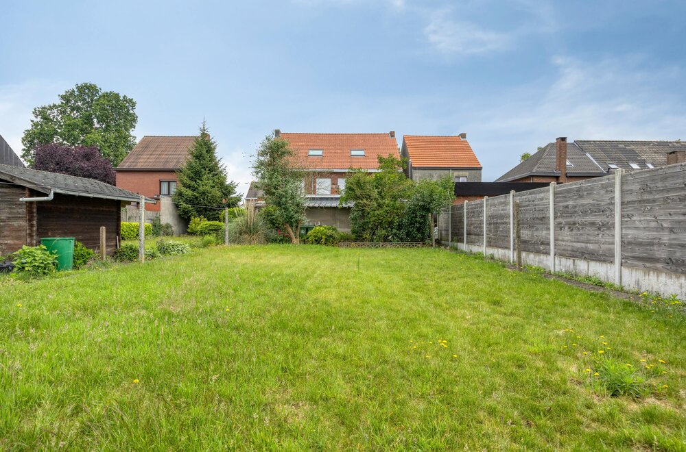 twee-te-renoveren-woningen-en-grond-te-koop-in-wuustwezel-010.jpg