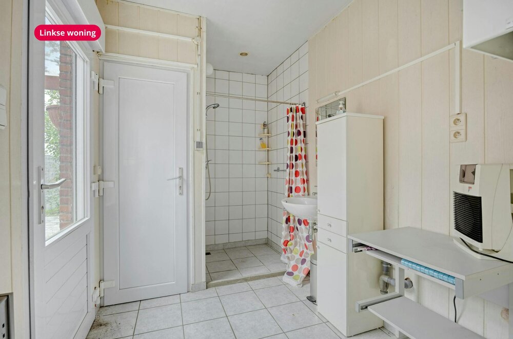 twee-te-renoveren-woningen-en-grond-te-koop-in-wuustwezel-013.jpg