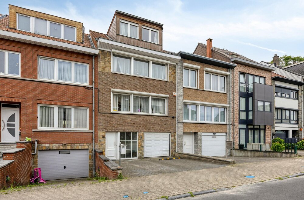 ruime-gezinswoning-met-garage-en-zonnige-tuin-in-strombeek-bever017.jpg