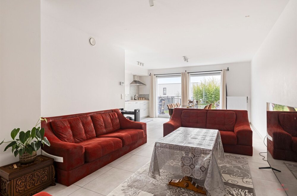 nieuwbouwwoning-met-3-slaapkamers-in-rustige-wijk003.jpg
