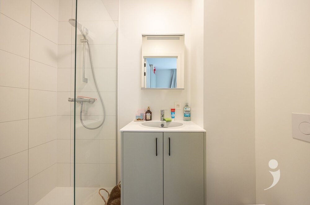 opbrengsteigendom-met-21-kamers-en-1-studio015.jpg