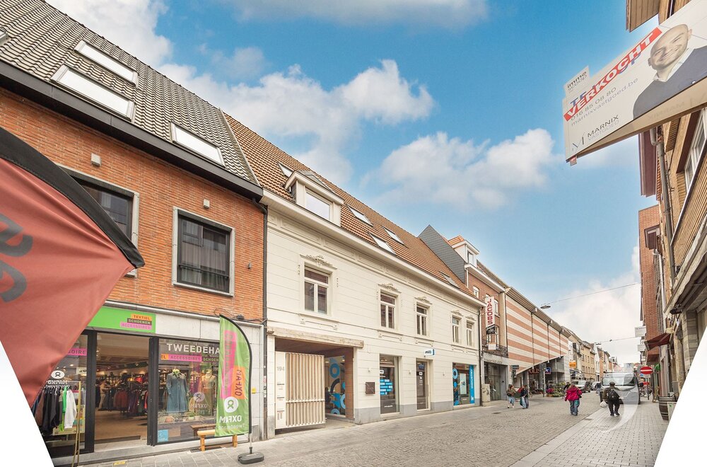 opbrengsteigendom-met-21-kamers-en-1-studio016.jpg