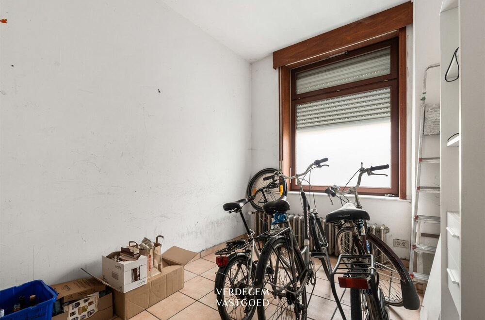 opbrengsteigendom-met-5-studentenkamers-en-gemeenschappelijke-keuken011.jpg