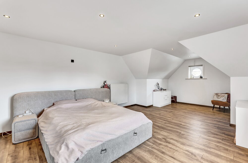 landelijk-stijlvolle-villa-die-recent-werd-gerenoveerd012.jpg