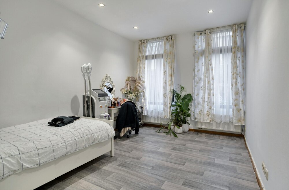 huis-van-ca-220-m-te-koop-in-borgerhout009.jpg