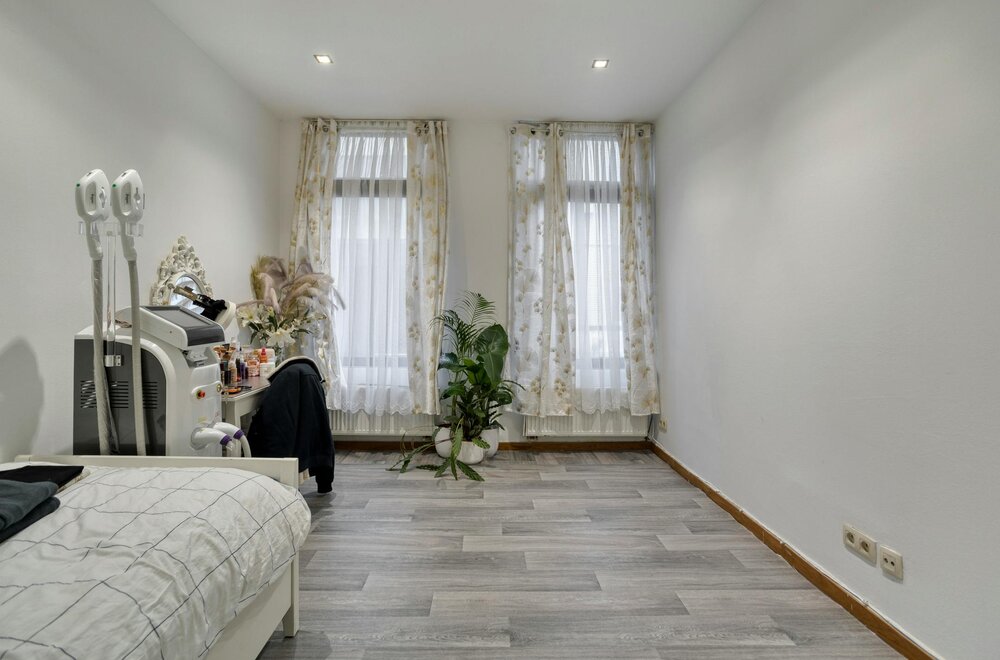 huis-van-ca-220-m-te-koop-in-borgerhout010.jpg