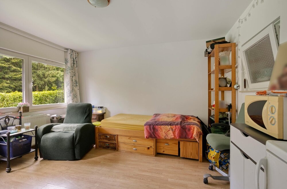 ruime-woning-met-5-kamers-garage-en-tuin-te-koningslo005.jpg