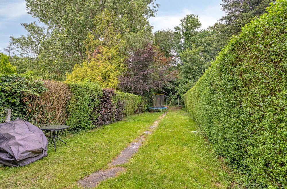 ruime-woning-met-5-kamers-garage-en-tuin-te-koningslo007.jpg