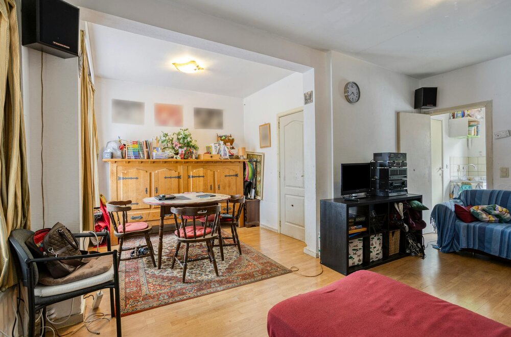 ruime-woning-met-5-kamers-garage-en-tuin-te-koningslo014.jpg