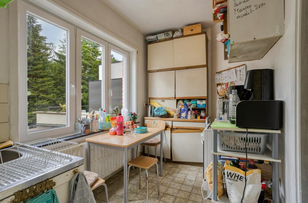 ruime-woning-met-5-kamers-garage-en-tuin-te-koningslo016.jpg
