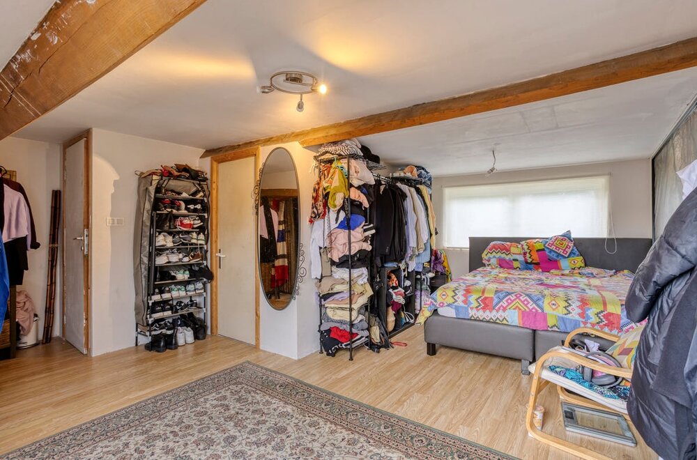 ruime-woning-met-5-kamers-garage-en-tuin-te-koningslo025.jpg