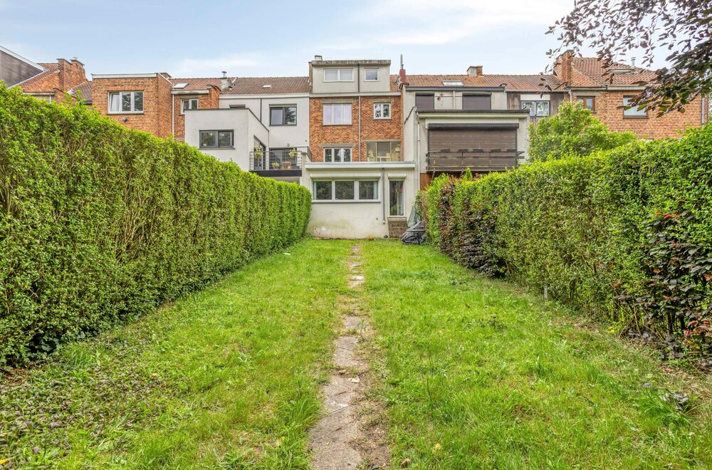 ruime-woning-met-5-kamers-garage-en-tuin-te-koningslo029.jpg