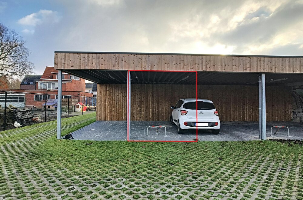 3-overdekte-autostaanplaatsen-te-koop-in-het-centrum-van-wuustwezel003.jpg