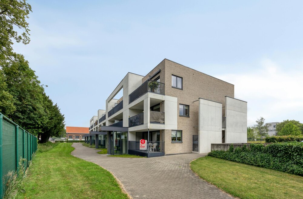 gelijkvloers-appartement-met-2-slaapkamers-te-koop-in-bassevelde001.jpg