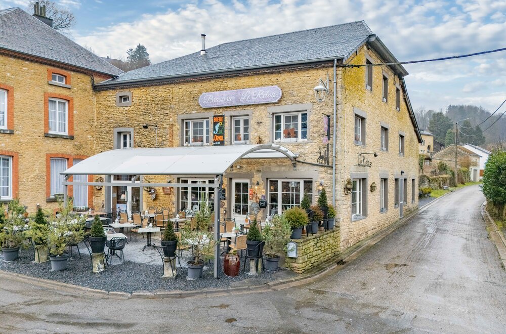 vakantiewoning-met-terras-en-parking-in-chassepierre001.jpg