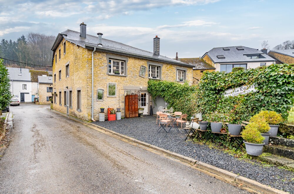 vakantiewoning-met-terras-en-parking-in-chassepierre002.jpg