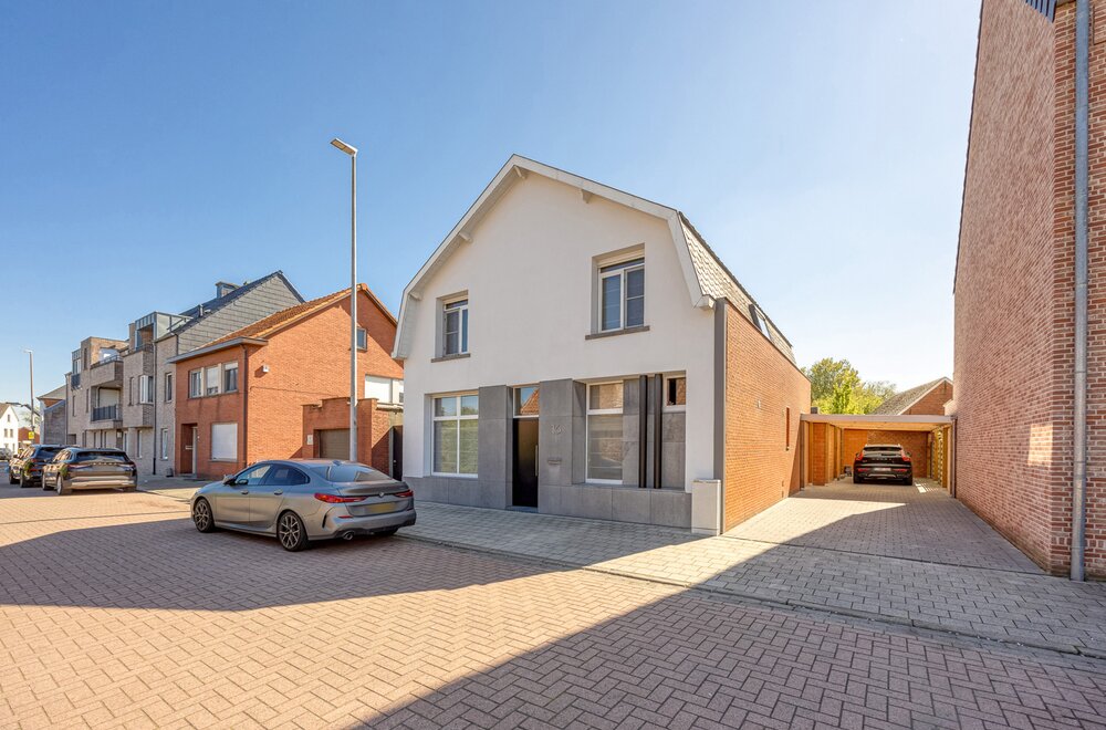 ruime-gezinswoning-met-rustige-tuin-en-4-slaapkamers-001.jpg