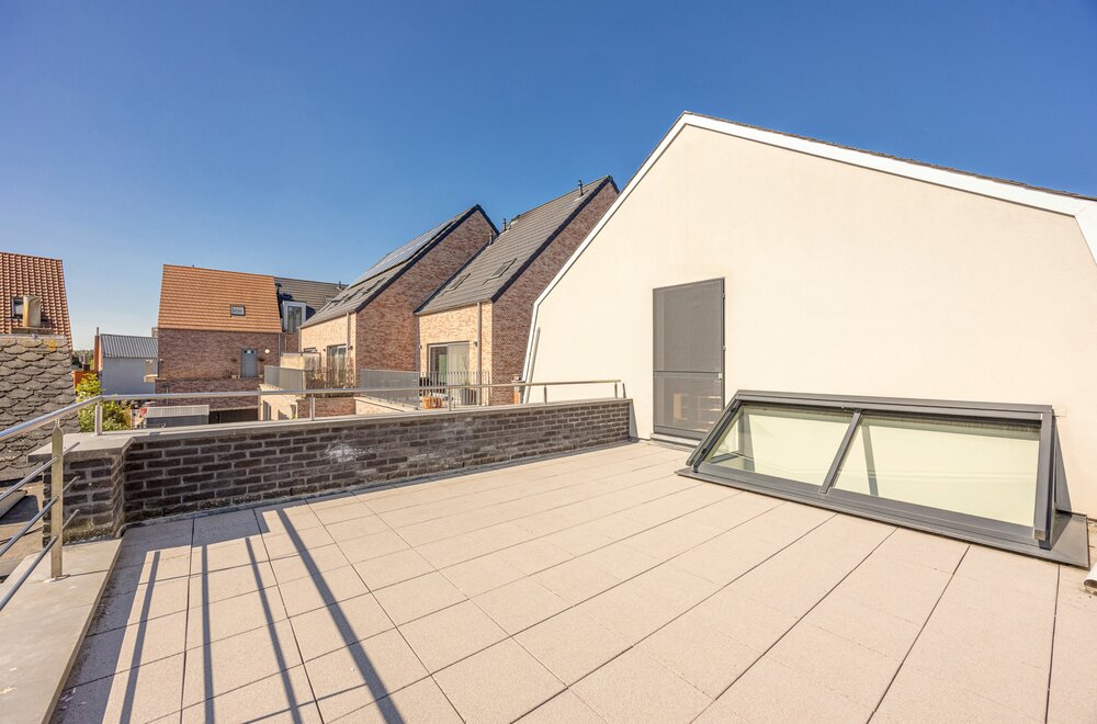 ruime-gezinswoning-met-rustige-tuin-en-4-slaapkamers-016.jpg