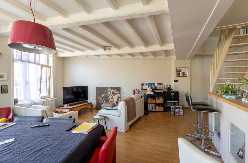 woning-met-groot-atelier-in-st-gilliskwartier008.jpg