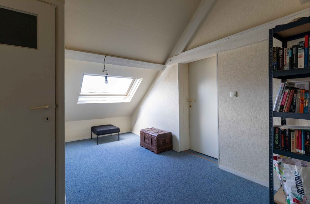 woning-met-groot-atelier-in-st-gilliskwartier013.jpg