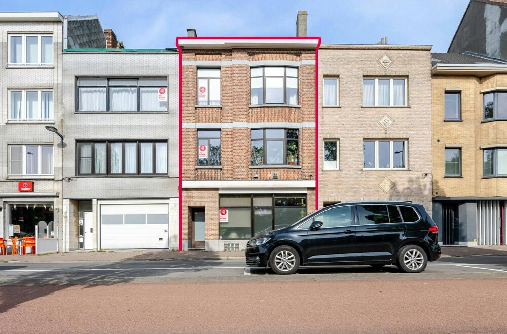 opbrengsteigendom-te-koop-met-4-vergunde-entiteiten-te-oostende028.jpg